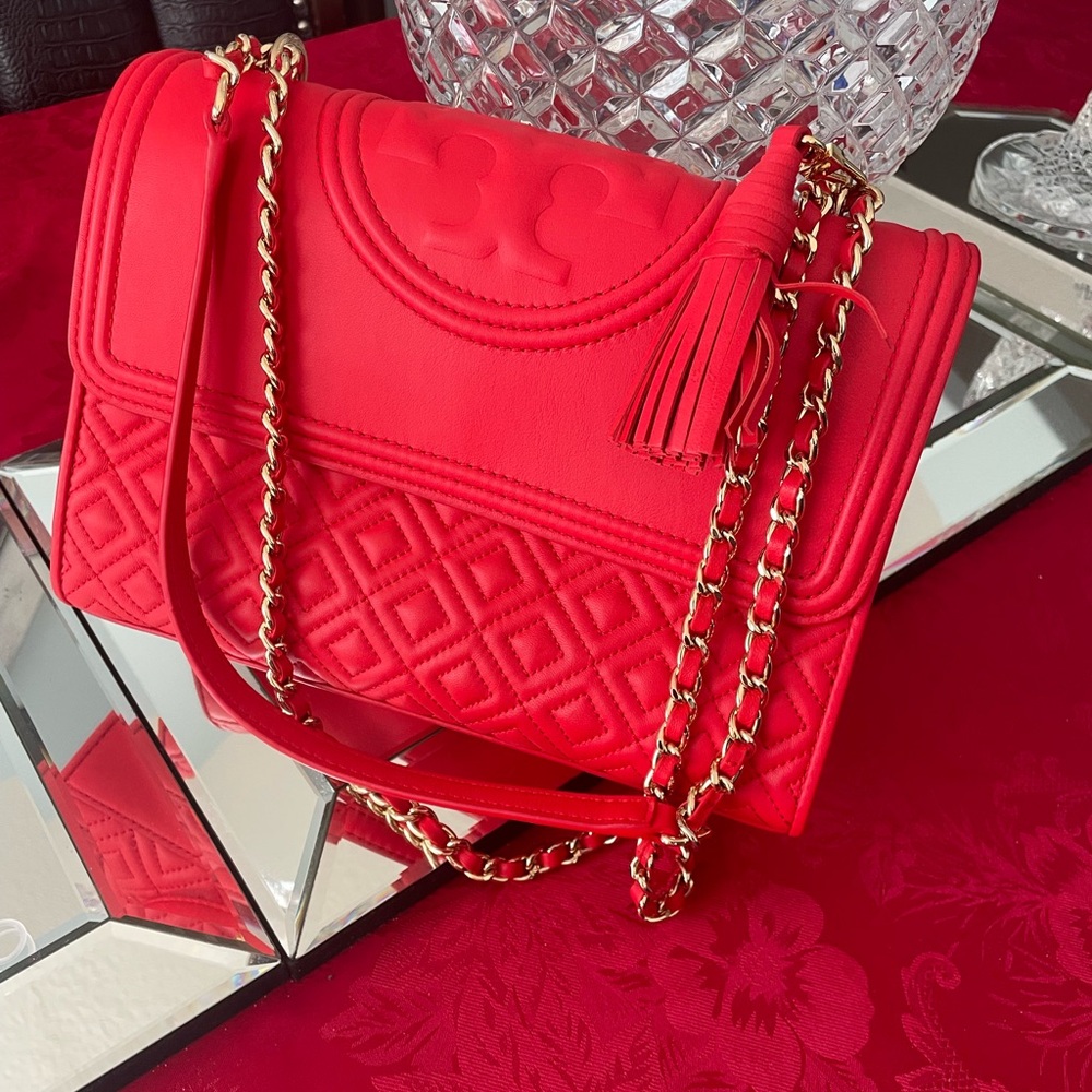 Red Quilted Chain Shoulder Bag